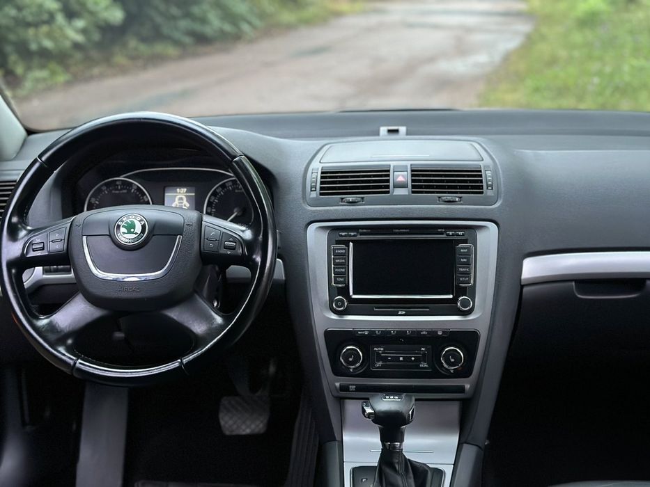 Шкода октавія а 5 в рейсталінгу універсал