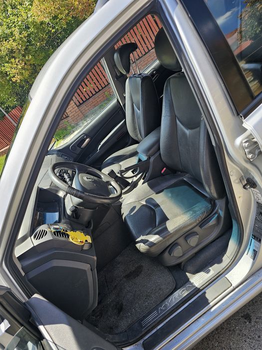 Kyron*Skóra*OKAZJA*Zarejestrowany*2.0D 136 koni