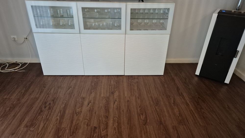Aparadores IKEA em bom estado
