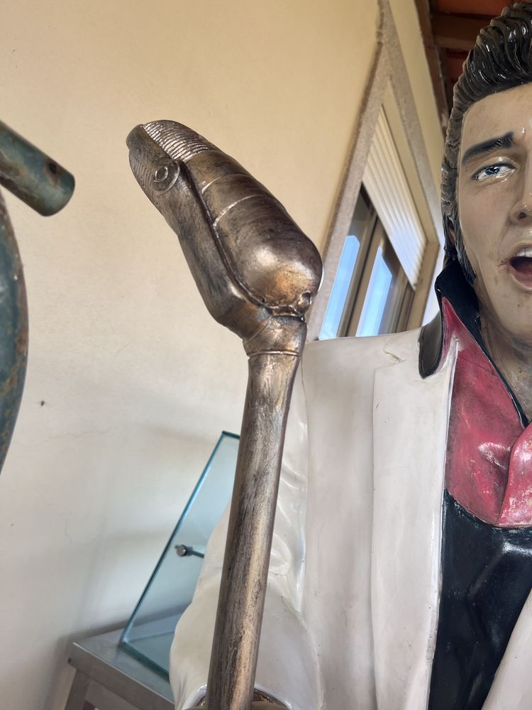 Estatua do elvis