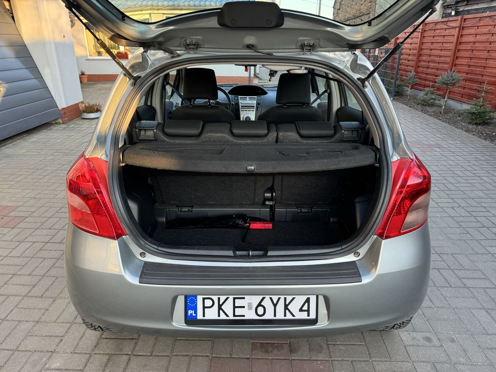 Toyota Yaris 1.3 87 KM sprowadzona 2008 zarejestrowana klima 4/5 drzwi