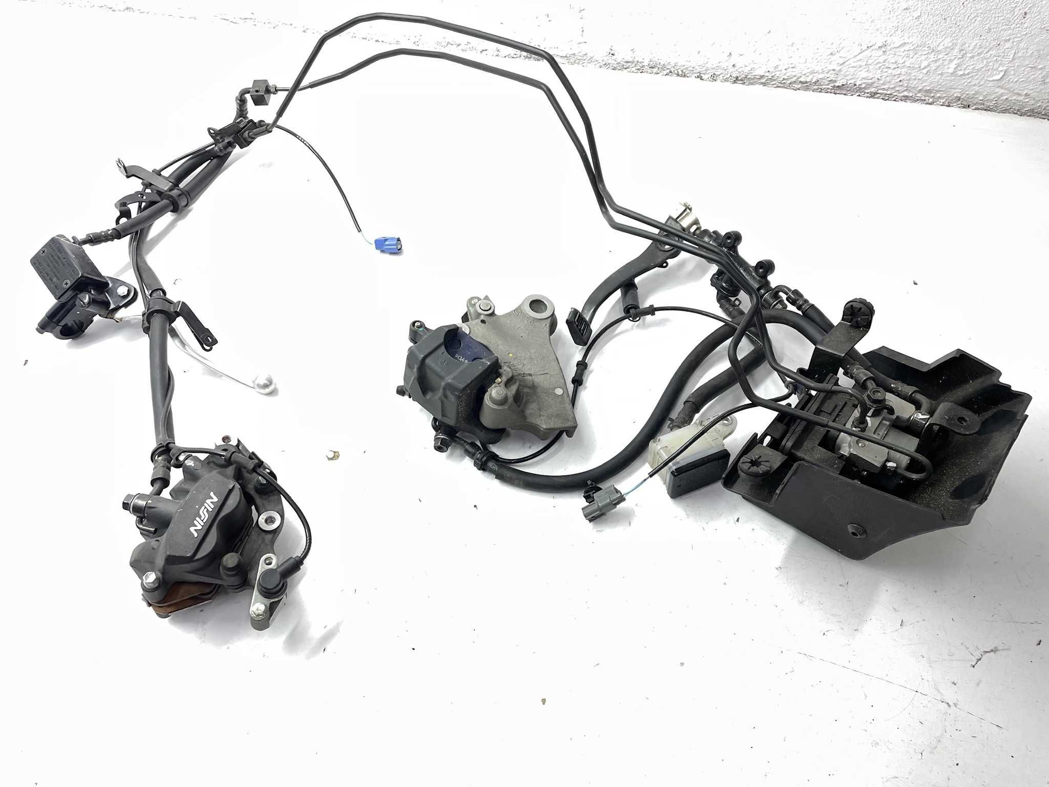 Honda Cbr 500 13do15r Zacisk hamulcowy tylny tył części