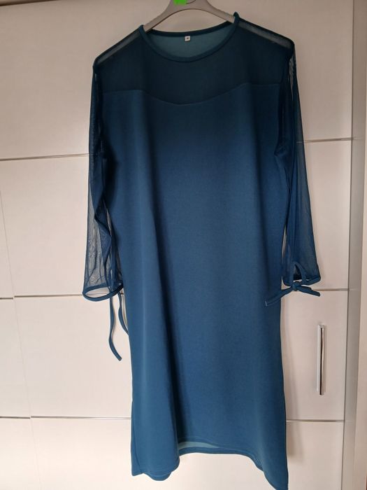 Wizytowa sukienka - rozmiar 48