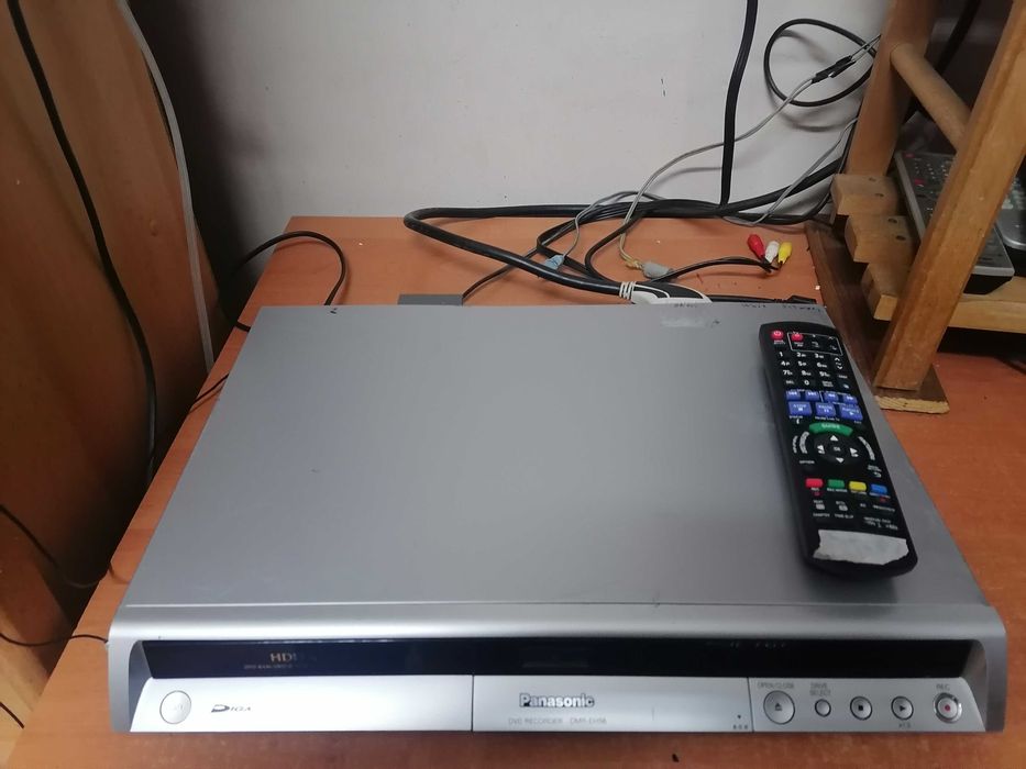 Nagrywarka Panasonic DMR-EH56 HDD160GB pilot