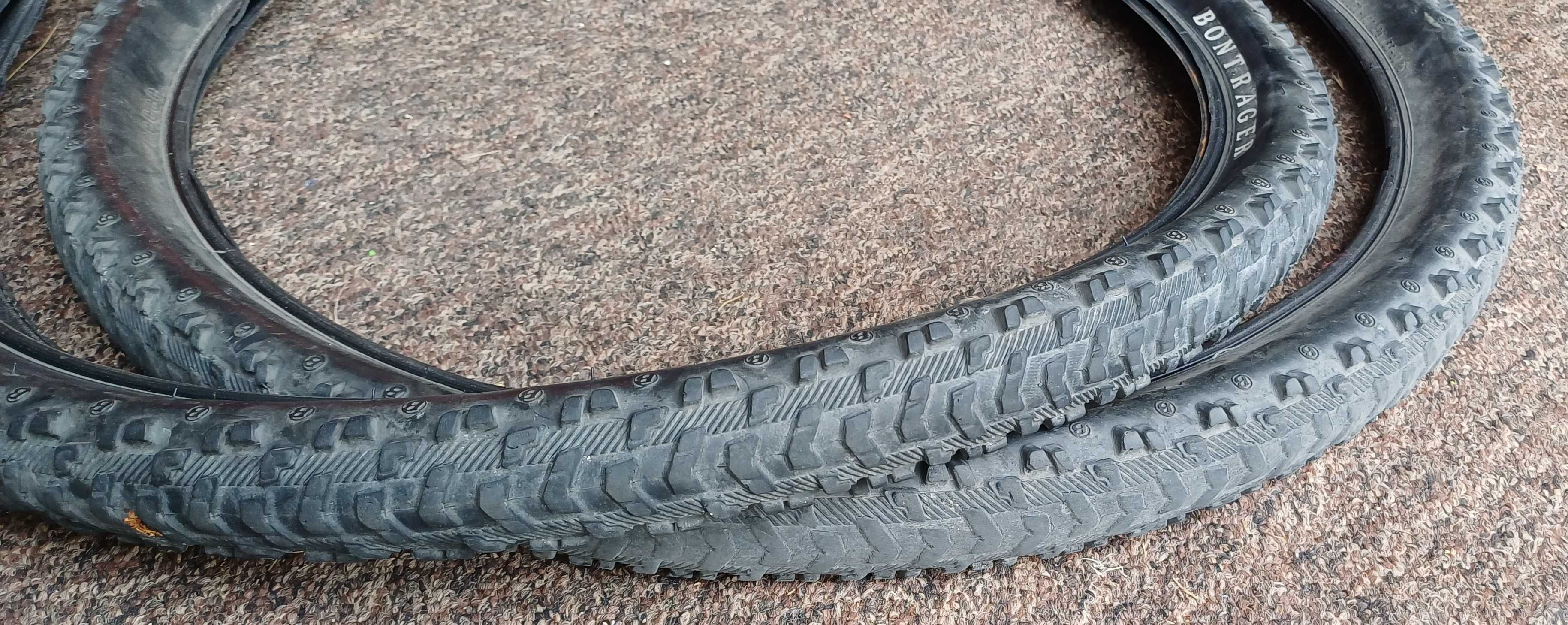 2 opony Bontrager Jones XR 26x2.2 używane ale jeszcze się nadają