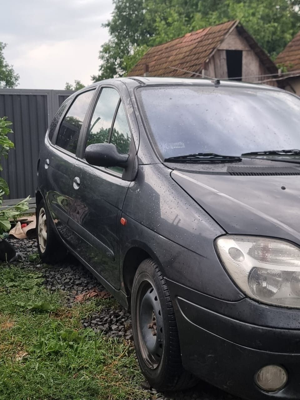Продам рено сценік