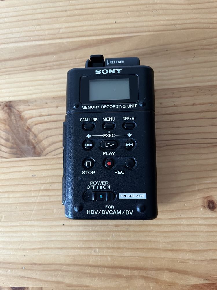 Rekorder Sony HVR-MRC1 z kartą CF 16gb