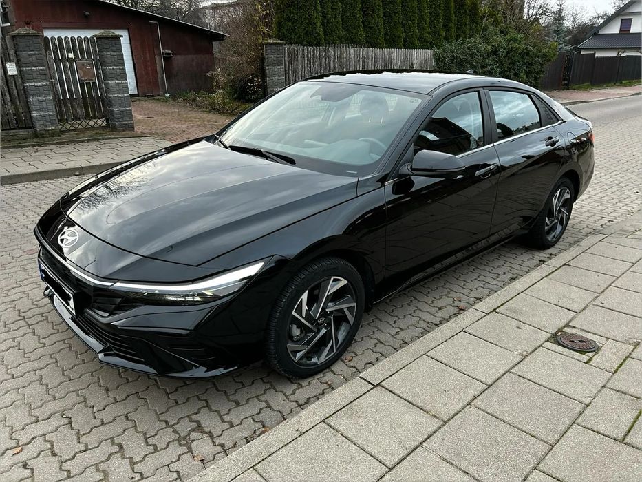 Hyundai Elantra 1.6 BENZ Salon Polska Bezwypadkowy Serwis ASO AUTOMAT