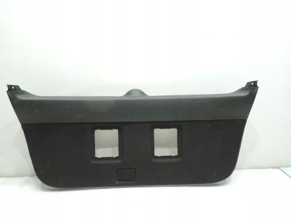 TAPICERKA KLAPY TOYOTA AVENSIS T25 KOMBI