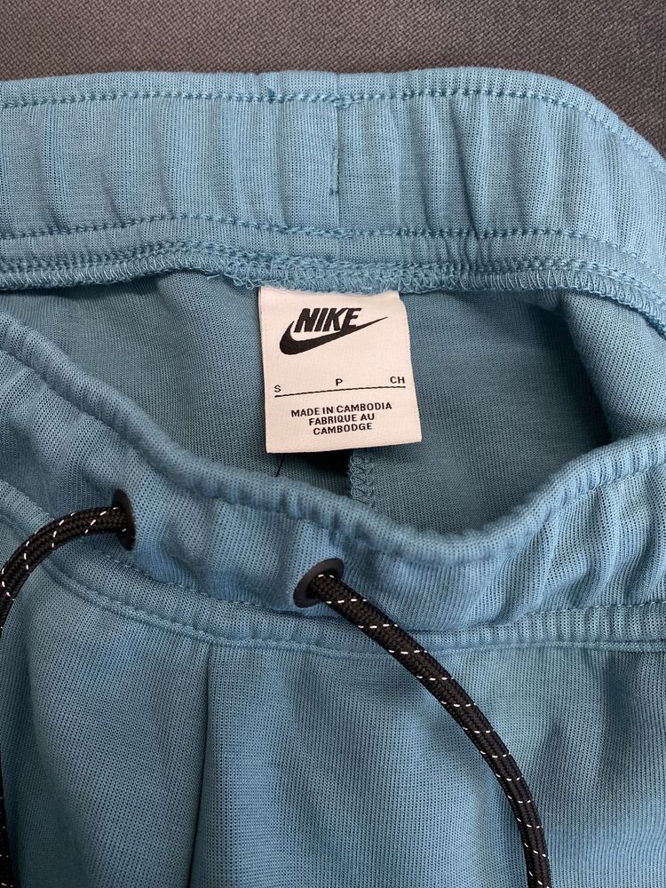 Штани Nike Tech Fleece