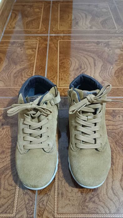 Tenis infantil Geox n 34