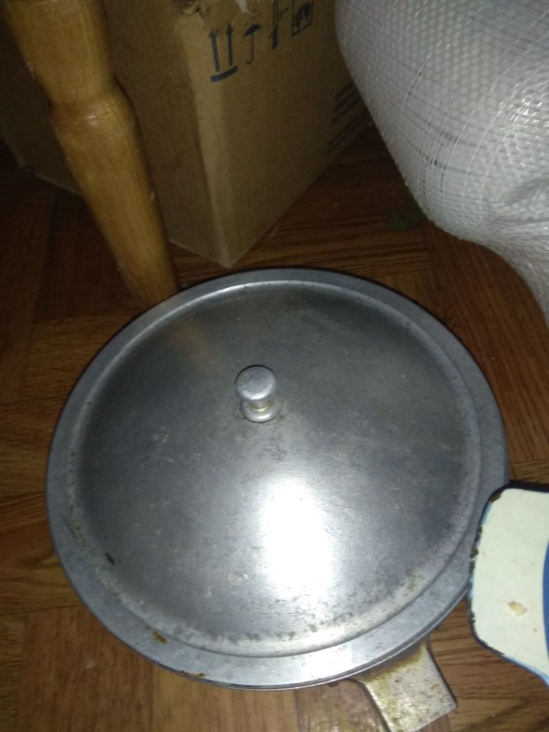 Продам утятницу СССР  и др