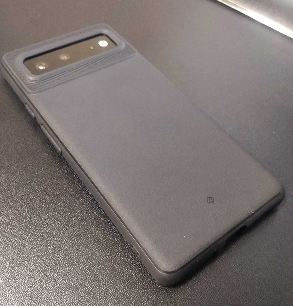 Caseology Athlex Parallax Nano Pop до Pixel