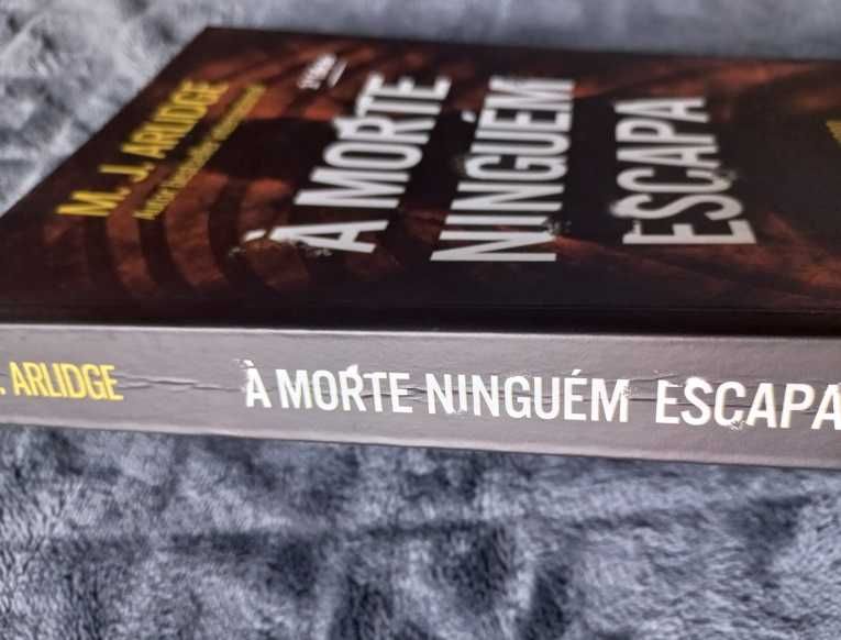 À Morte Ninguém Escapa - M. J. Arlidge