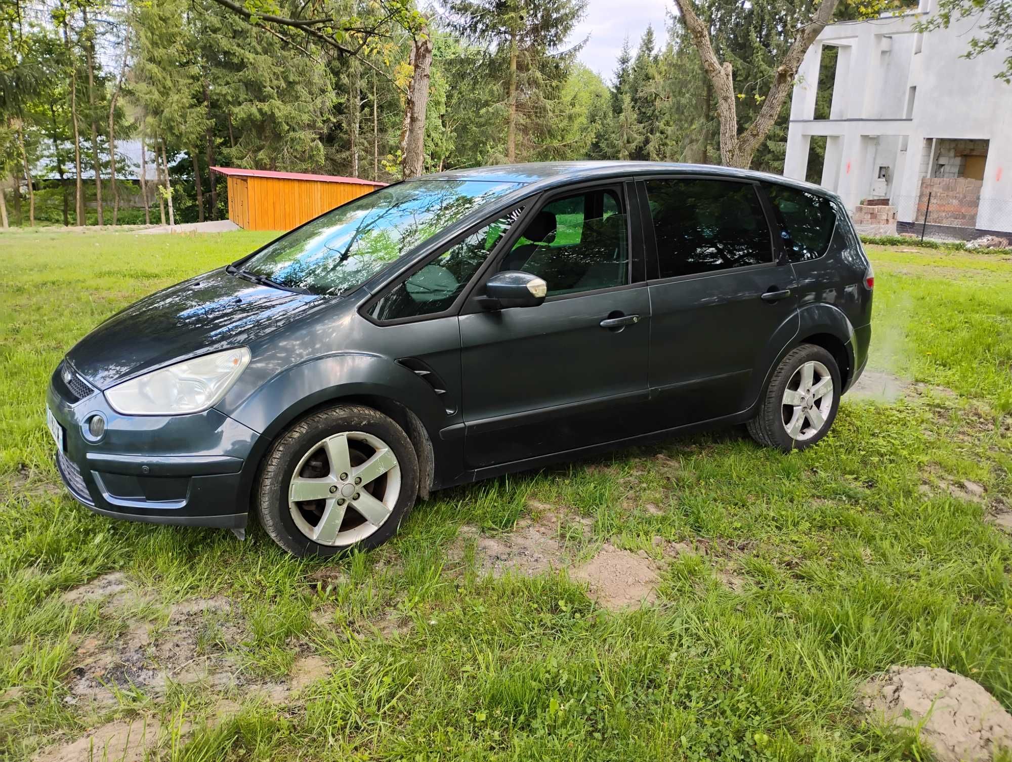 Ford S-Max benzyna 2.0 145 koni