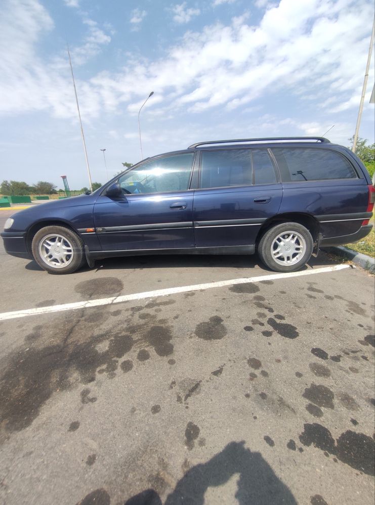 Продам Опель Омега Б 2.5 V6