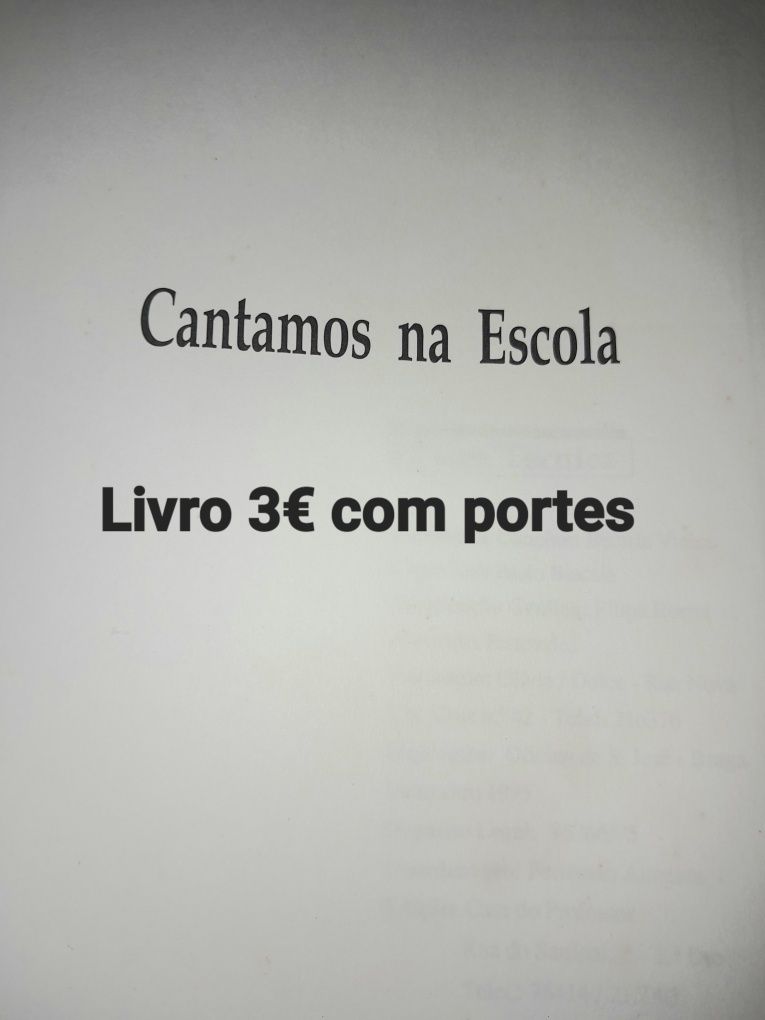 Livro Cantamos na Escola