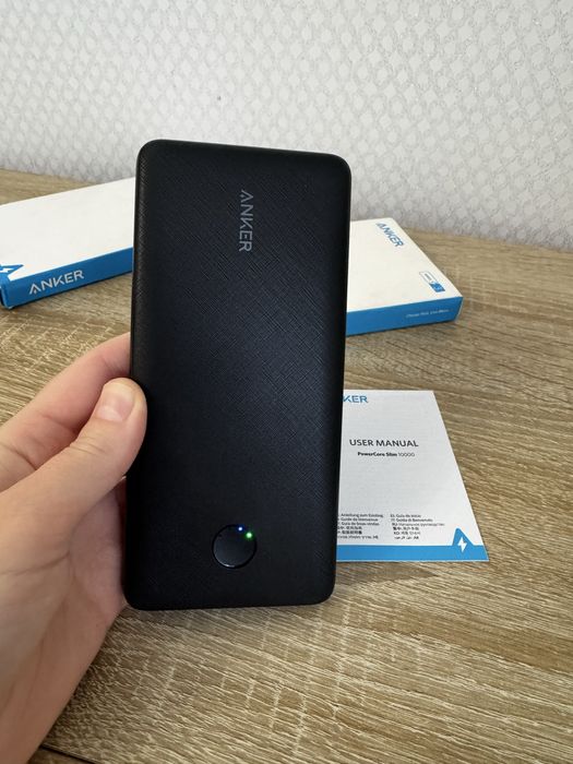 портативний зарядний пристрій Anker PowerCore Slim 10000