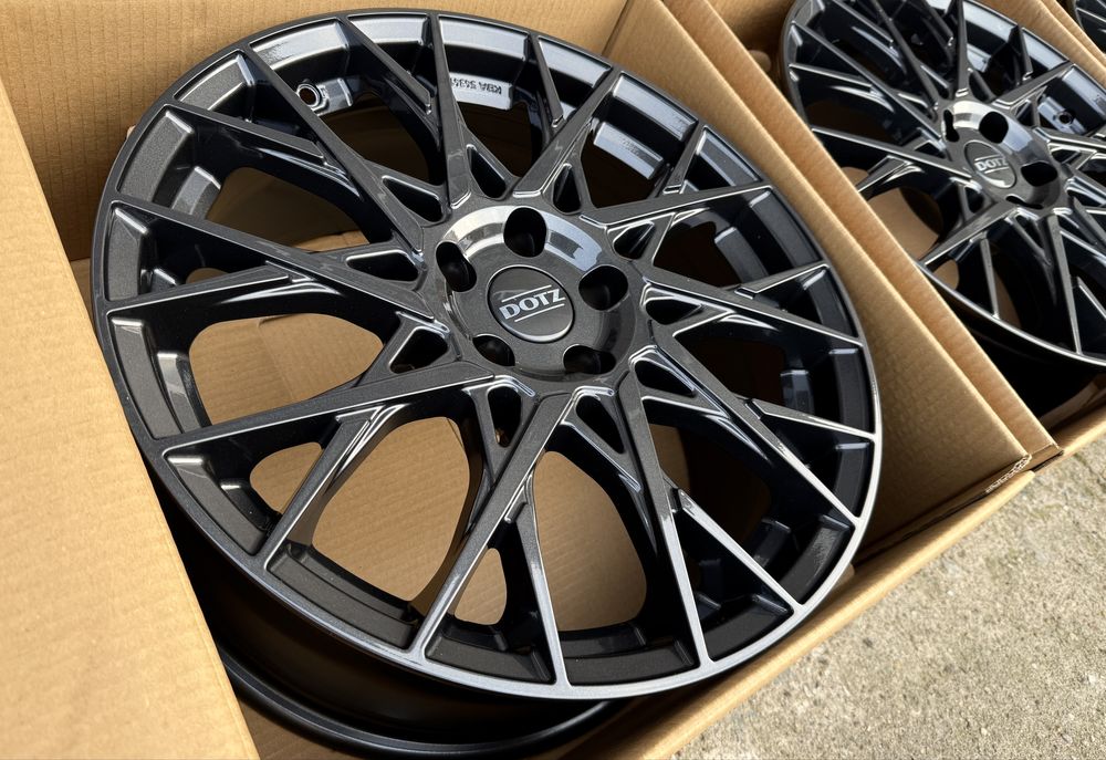 4x felgi aluminiowe NOWE 5x108 r18 et45 8J Alufelgi Oryginał DOTZ 18”