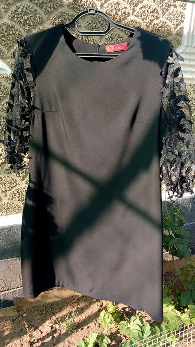 Сукня чорна в ідеальному стані