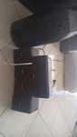 Conjunto de 5 colunas mais subwoofer da marca Sonny
