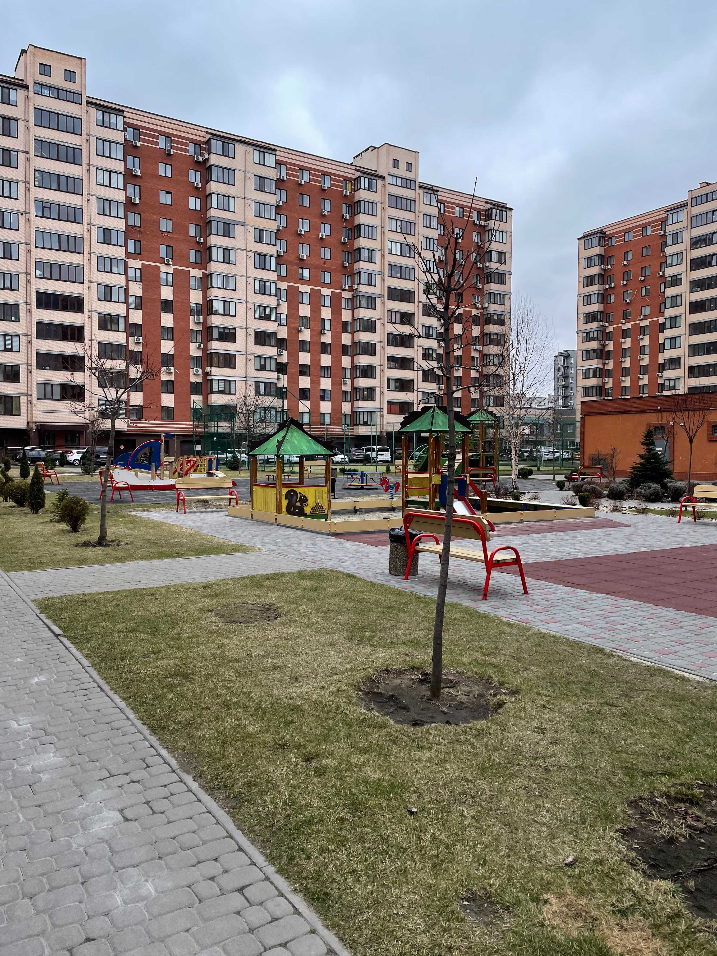 Продаж квартири ЖК Дніпровська Брама Слобожанське 8 марта Совхозная