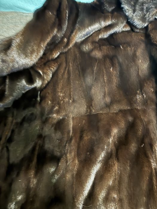 Шуба з натурального хутра норки, розмір від хс до л