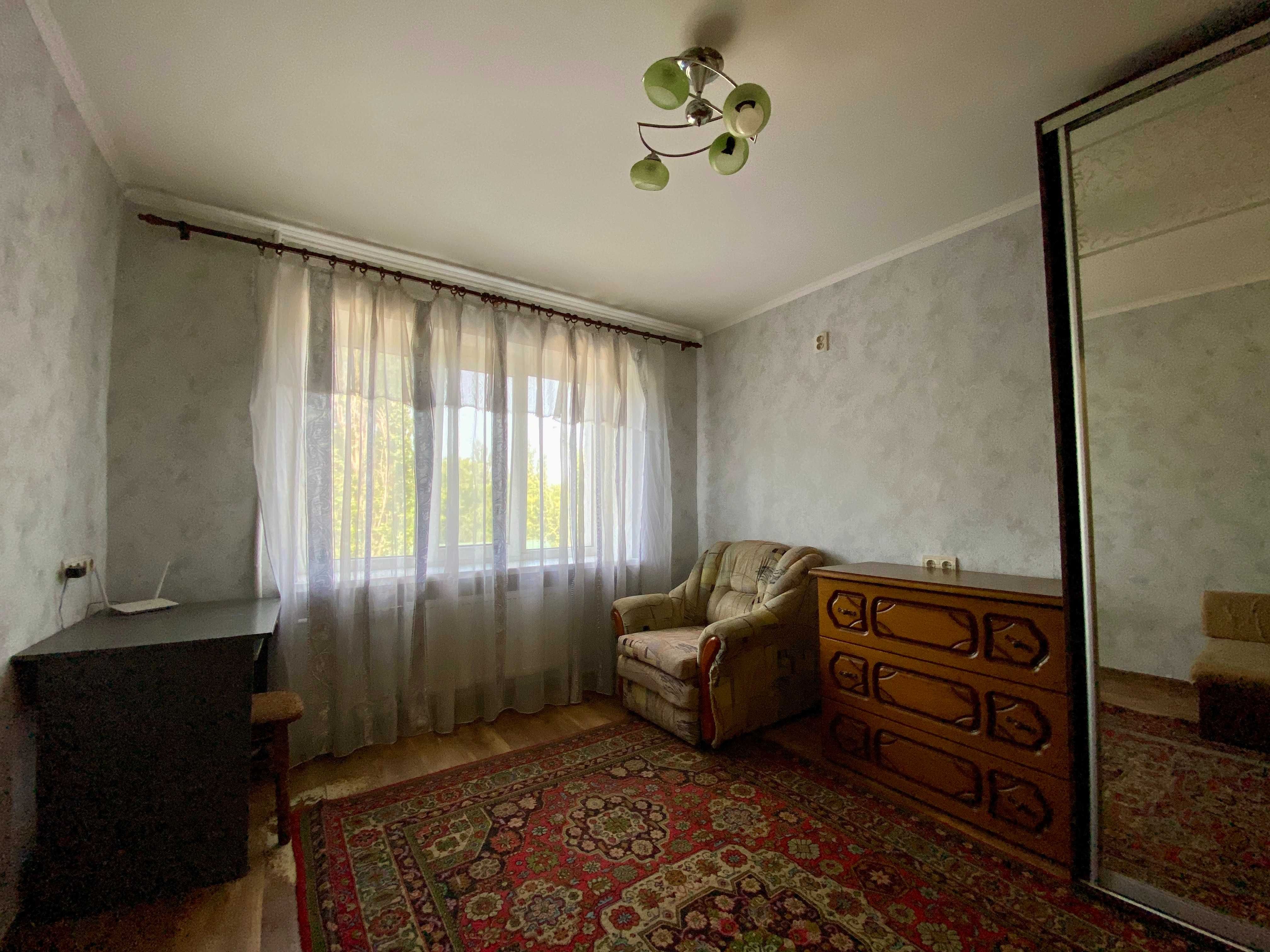 Продаж  однокімнатної квартири  в малосімейці