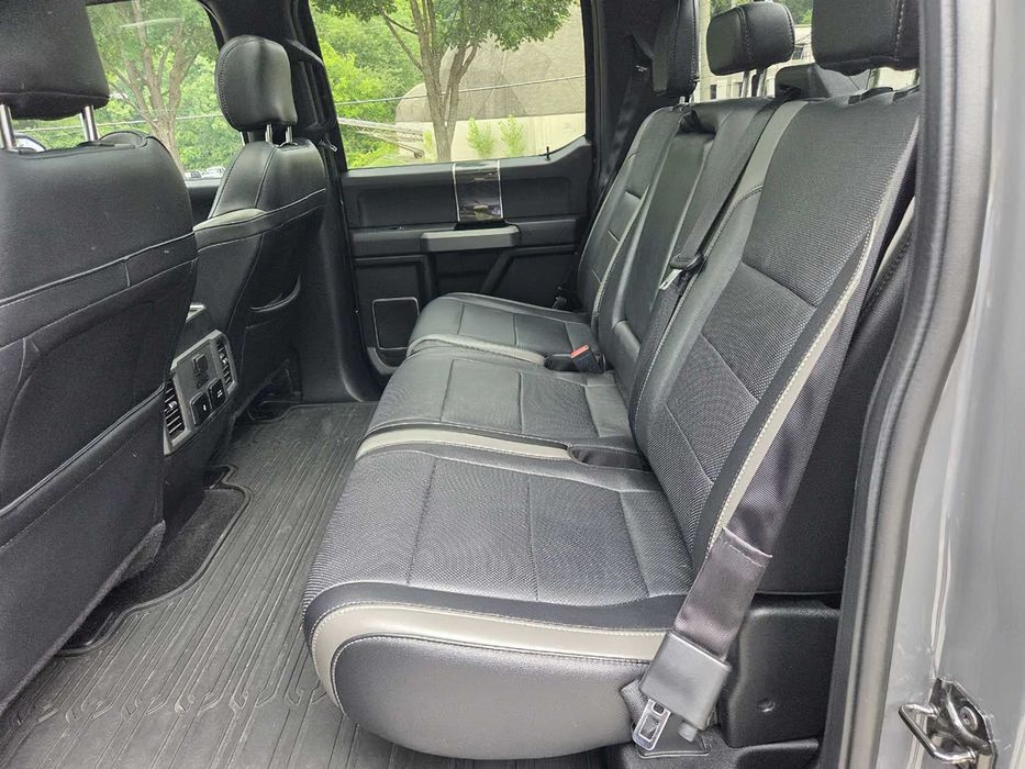 Ford F-150 Raptor      2018