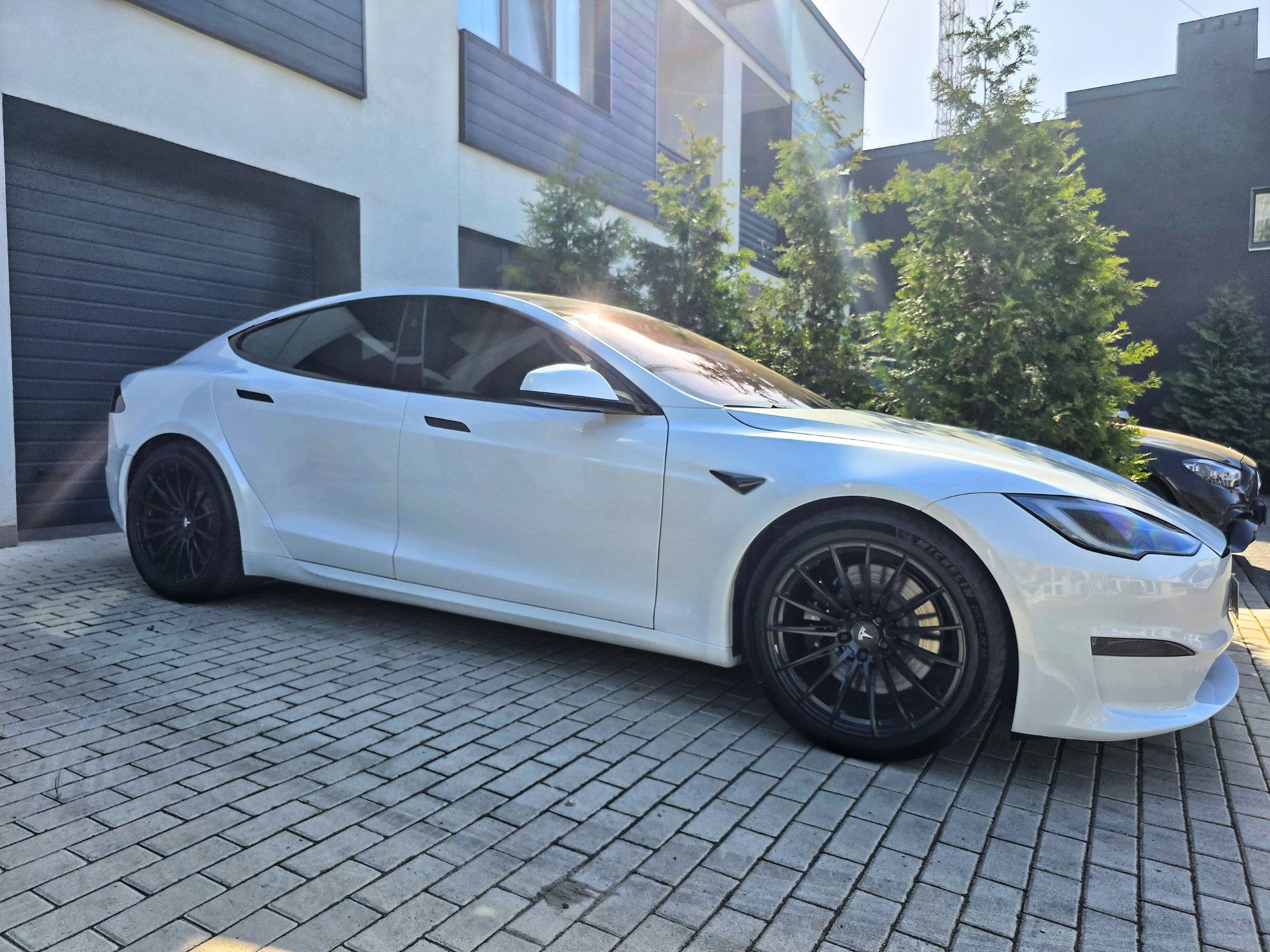 Ковані диски R20 R21 Tesla S 265/40/20 Plaid + 295/35/20 Michelin