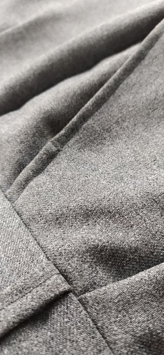 Spodnie wizytowe od garnituru