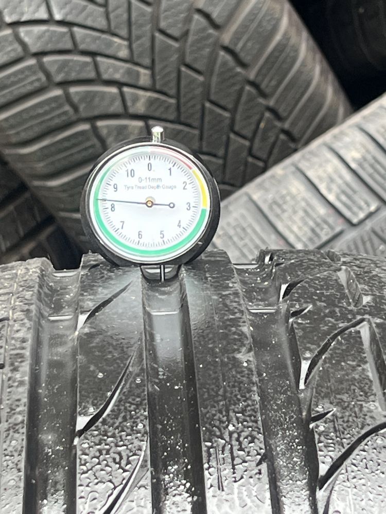 *Opona Bridgestone 225/45/17 pojedynka