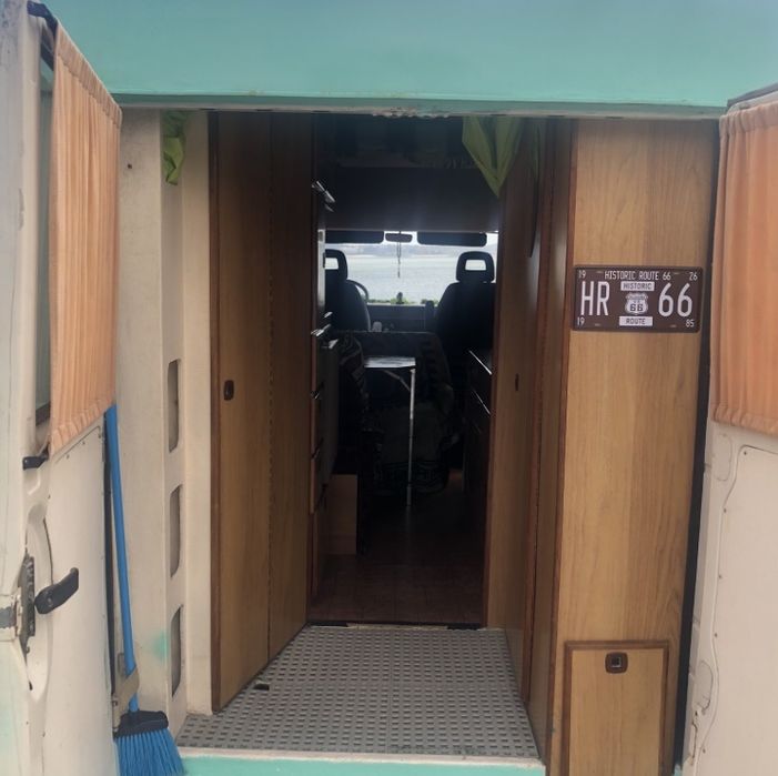 Fiat 242 2.5D Alta e Longa - Auto-Vivenda Nacional