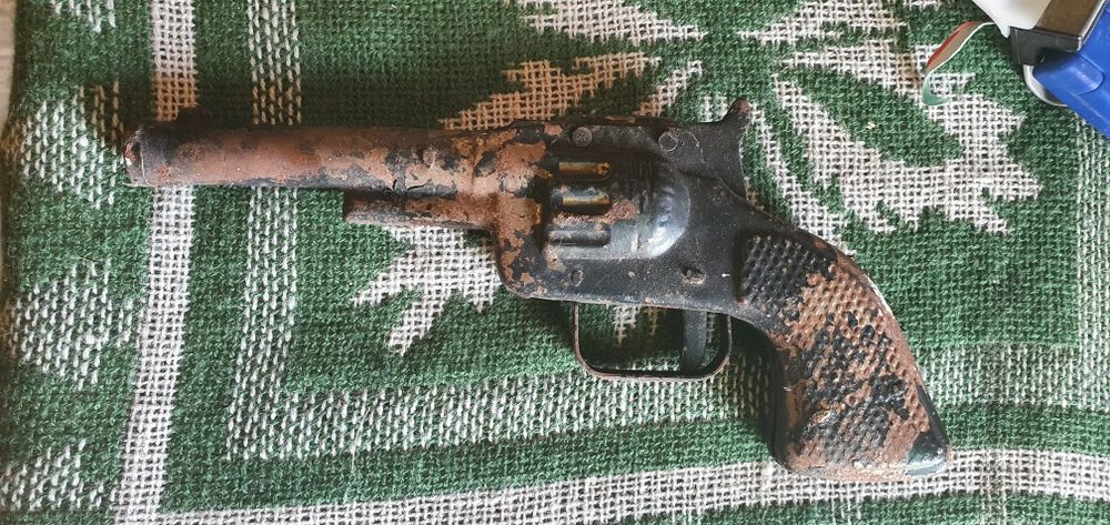 Pistolet na korki korkowiec. PRL