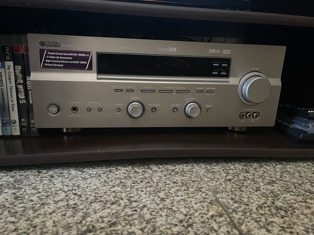 Amplificador Yamaha RX-V550 – Home Theater 6.1