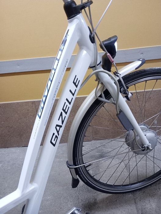 Rower  holenderski elektryczny damski gazelle chamonix innergy batavus
