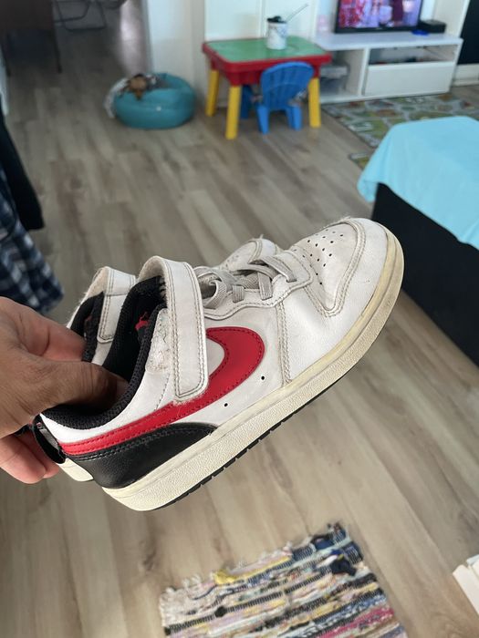 Tenis Nike 33/34