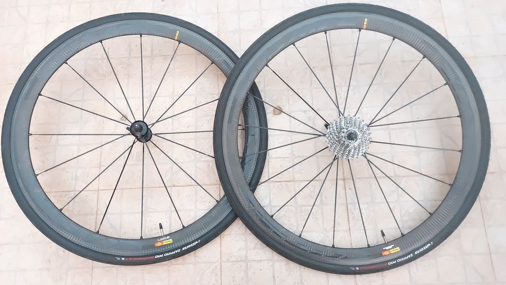 Rodas mavic Cosmic Carbono