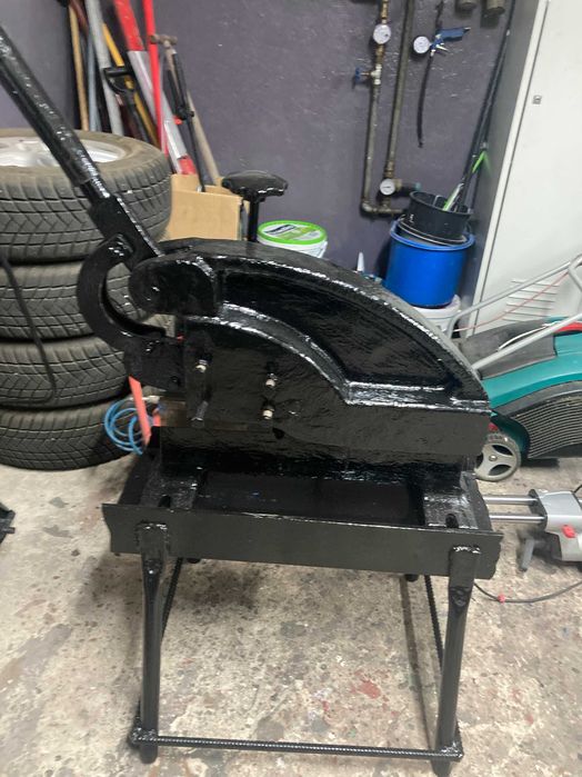 Duża gilotyna do blachy