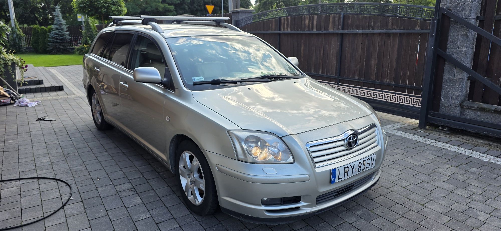 Toyota avensis d4d 2005