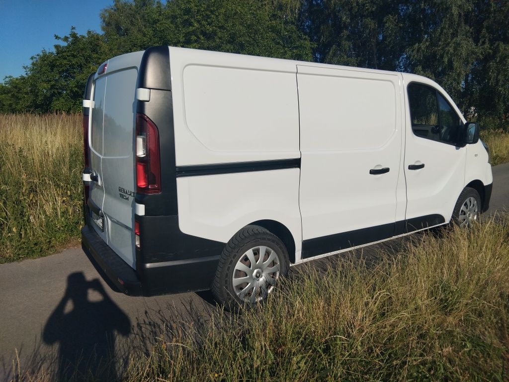 Renault Traffic 1.6 DCI 116KM Vivaro Stan BDB
