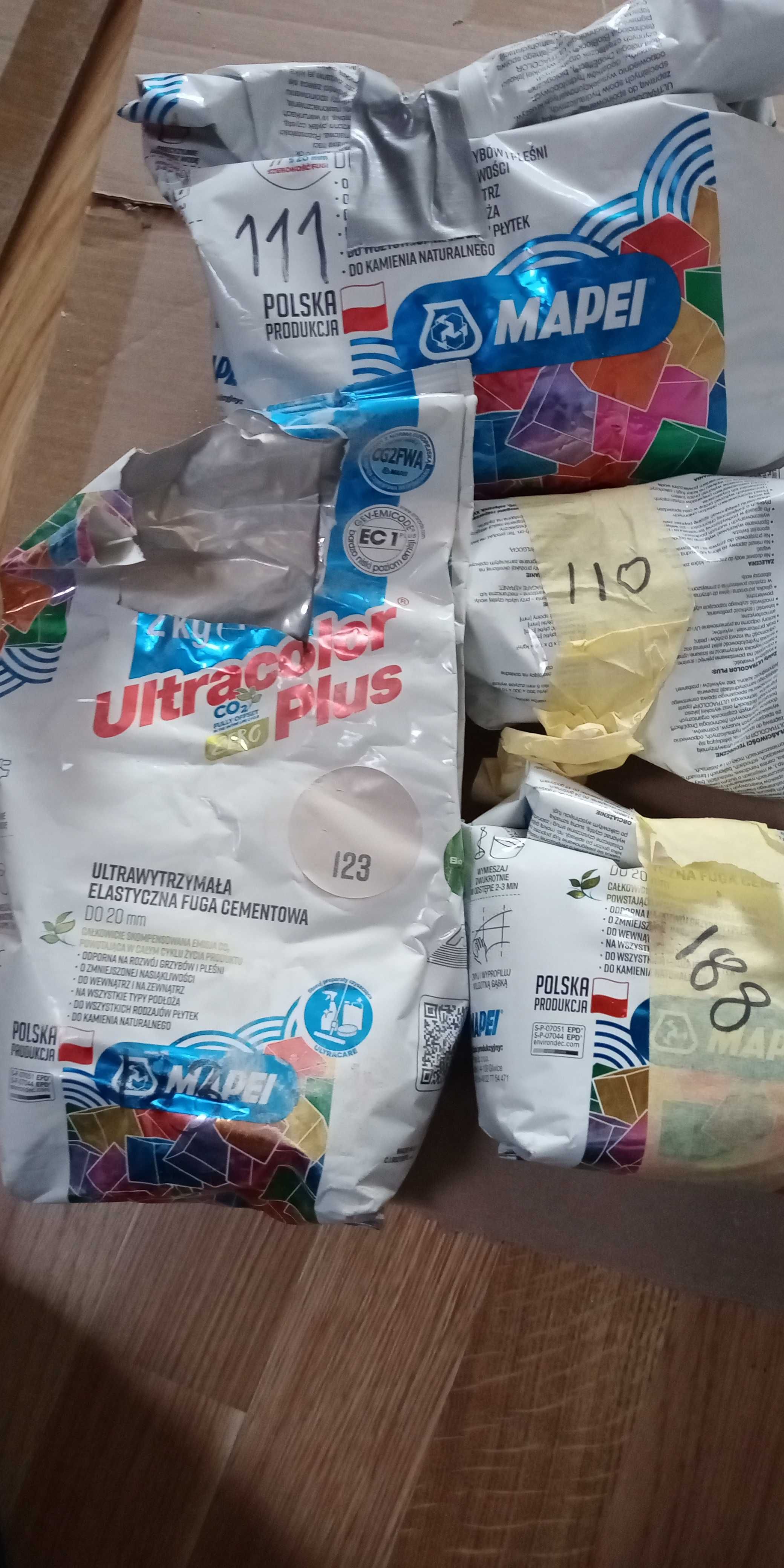 Fugi Ceresit CE 40 Mapei