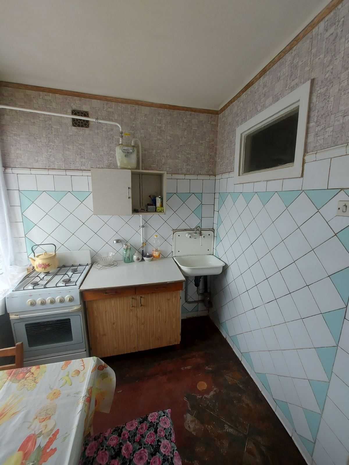 Продам 3-к.квартиру, Павлово Поле, метро 23Августа