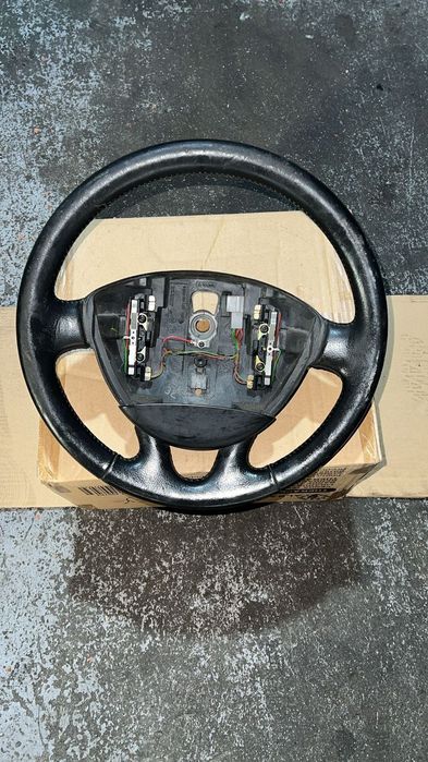 Volante Renault Laguna