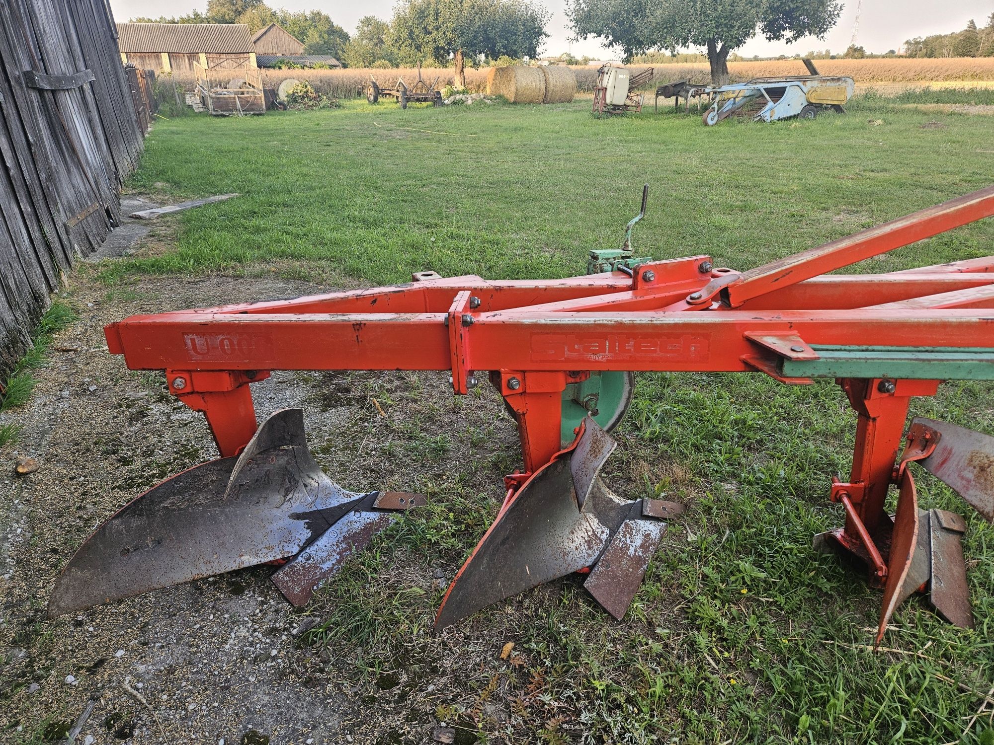Pług Staltech U006 4/3 skibowy 40 cm
