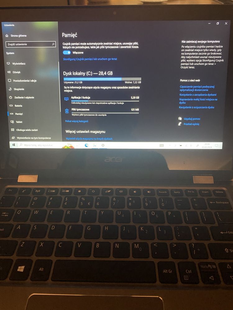 Komputer laptop acer