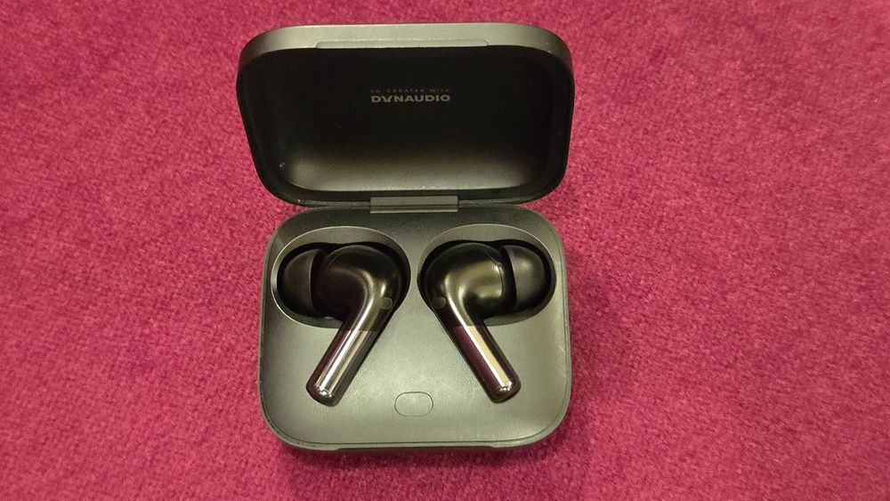 Навушники OnePlus Buds 2 Pro