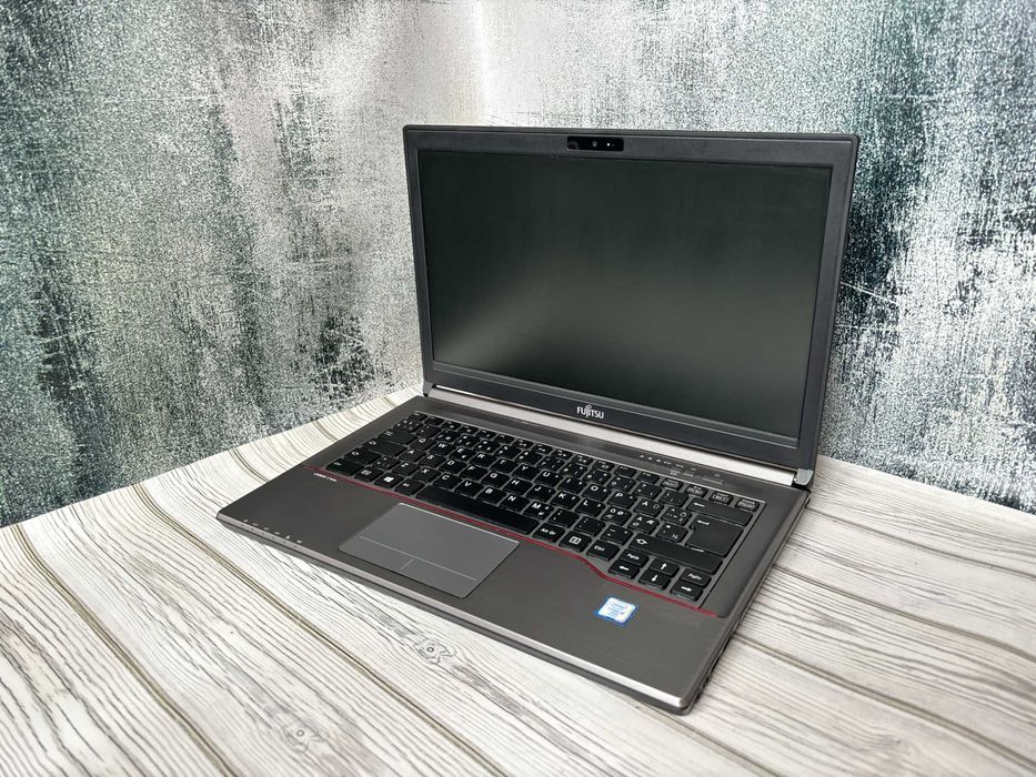 Ноутбук Fujitsu LIFEBOOK E746 14.0"\і5-6200U\опт\SSD\Гарантія 9 міс