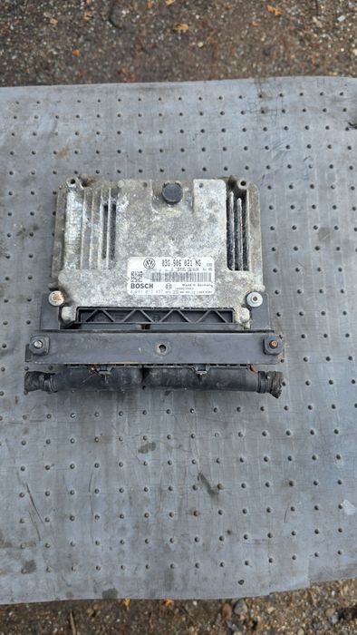 Sterownik Komputer Silnika Volkswagen Passat B6 1.9 tdi BLS 2006r