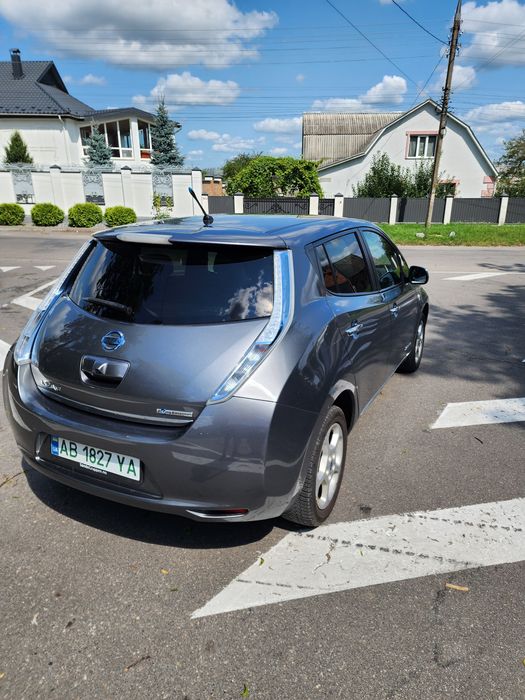Nissan LEAF 24 kWh 2014